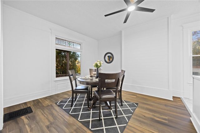 901 Lake Avenue, Rochester, NY 14613