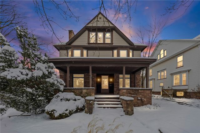 901 Lake Avenue, Rochester, NY 14613