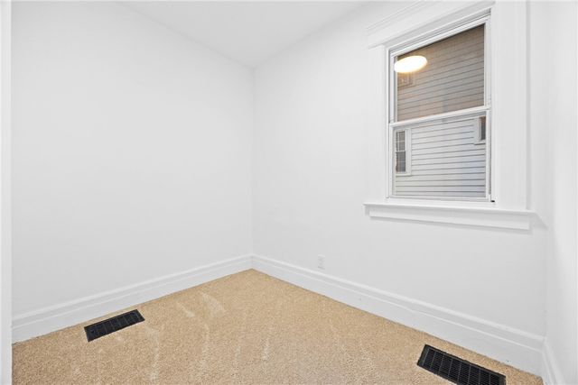 901 Lake Avenue, Rochester, NY 14613