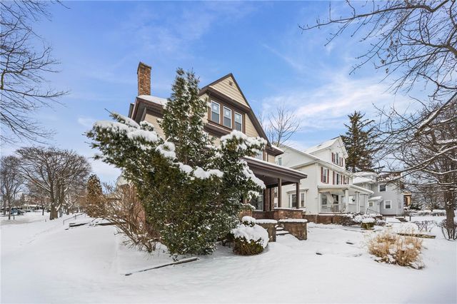 901 Lake Avenue, Rochester, NY 14613