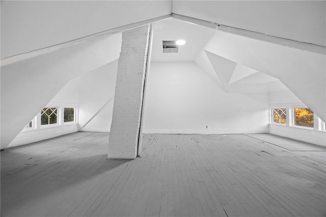 901 Lake Avenue, Rochester, NY 14613