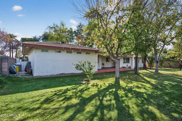 7730 N 7TH Avenue, Phoenix, AZ 85021