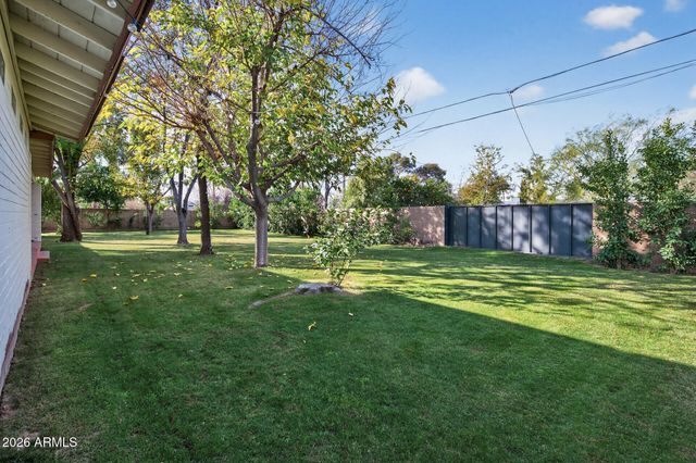 7730 N 7TH Avenue, Phoenix, AZ 85021