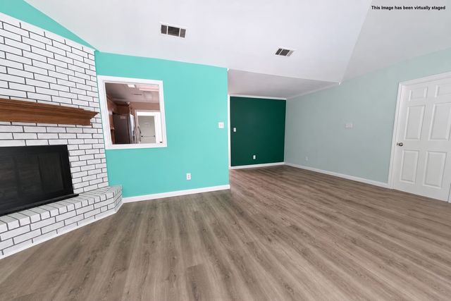 601 Parker Drive, Euless, TX 76039