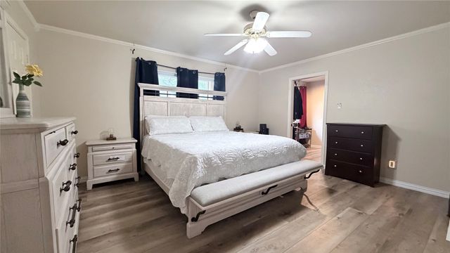 601 Parker Drive, Euless, TX 76039