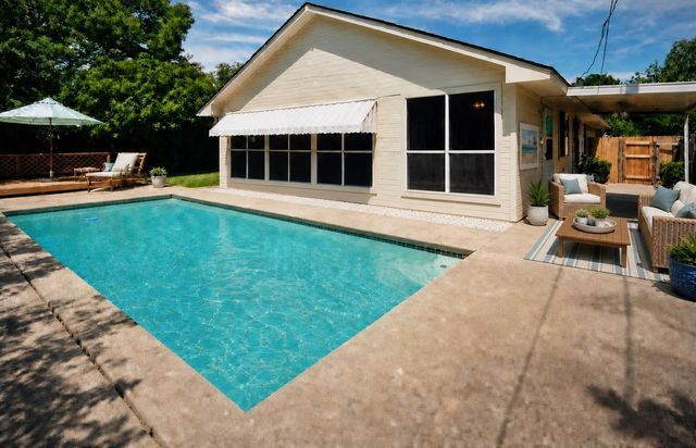 601 Parker Drive, Euless, TX 76039