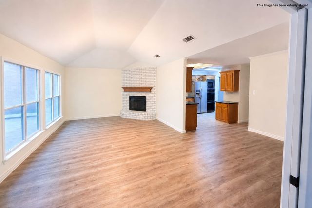 601 Parker Drive, Euless, TX 76039