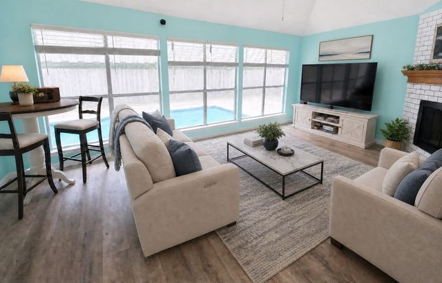 601 Parker Drive, Euless, TX 76039