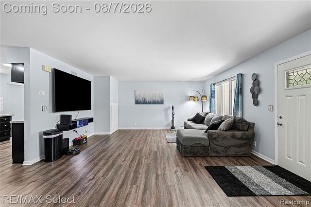4484 Cedardale Lane, Flushing, MI 48433