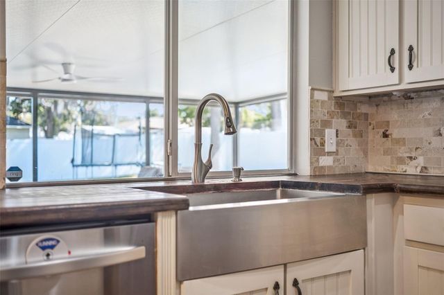 1321 FAWN AVENUE, Deltona, FL 32725