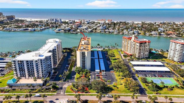 690 ISLAND WAY 911, Clearwater Beach, FL 33767