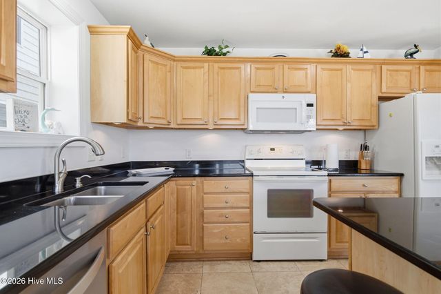 1101 Fort Fisher Boulevard N Unit 3, Carolina Beach, NC 28428