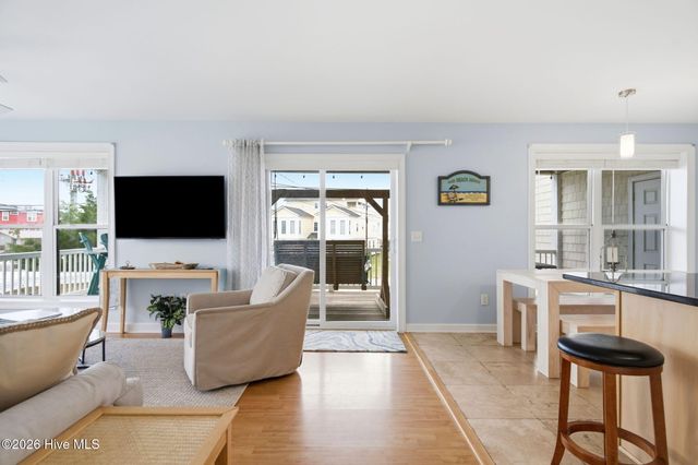 1101 Fort Fisher Boulevard N Unit 3, Carolina Beach, NC 28428