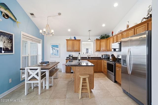 1101 Fort Fisher Boulevard N Unit 3, Carolina Beach, NC 28428