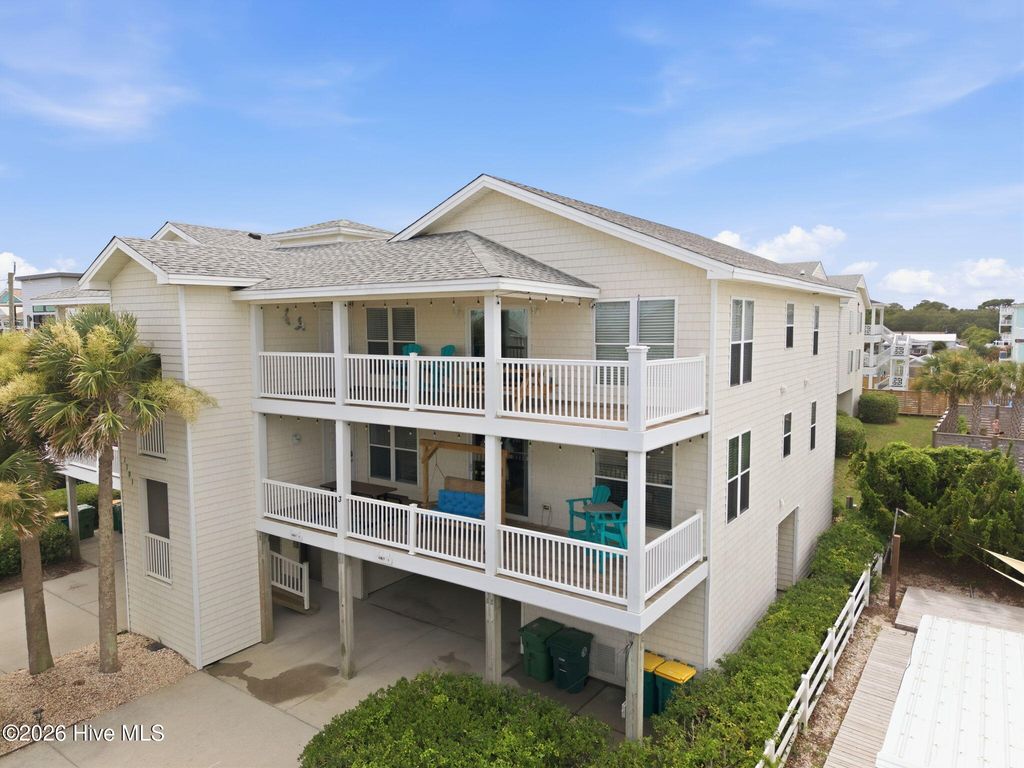 1101 Fort Fisher Boulevard N Unit 3, Carolina Beach, NC 28428