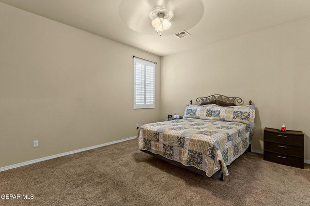 3909 DESERT DUNES Drive, El Paso, TX 79938