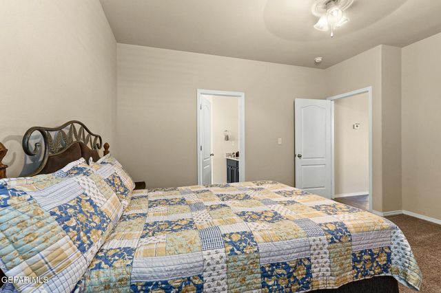 3909 DESERT DUNES Drive, El Paso, TX 79938