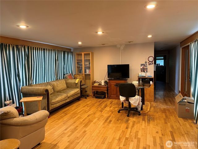 9202 Westmont Place SW, Lakewood, WA 98498