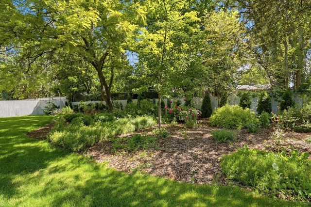 525 S Collins Ct, Spokane Valley, WA 99216