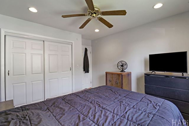 71 Mariner Lane 71, Fox Lake, IL 60020