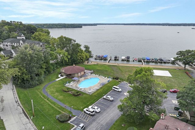71 Mariner Lane 71, Fox Lake, IL 60020