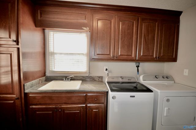 1818 Gallop Drive SE, Huntsville, AL 35803