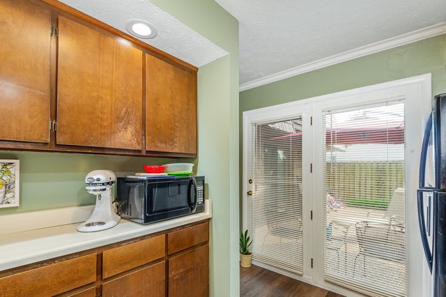 213 Cedarwood Ln, Madison, TN 37115