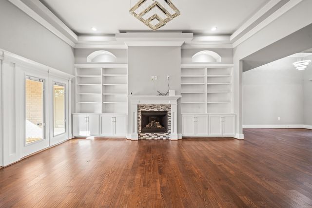 8001 Kanis Pines Drive, Little Rock, AR 72204