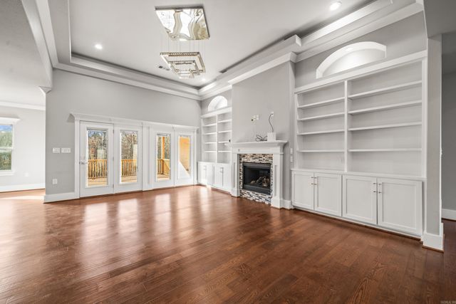 8001 Kanis Pines Drive, Little Rock, AR 72204