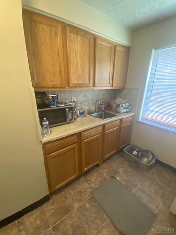 26 Gahl Terrace, Reading, OH 45215