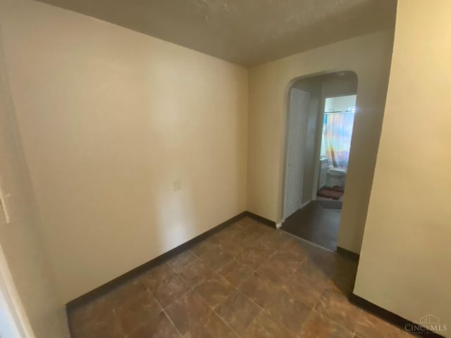 26 Gahl Terrace, Reading, OH 45215