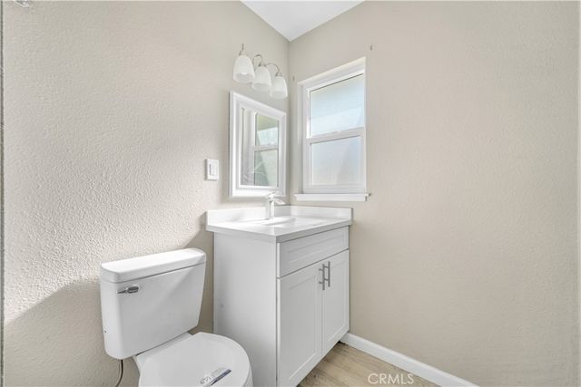 1041 W Avenue H2, Lancaster, CA 93534