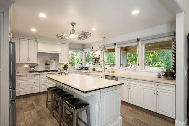 3868 N Van Ness Boulevard, Fresno, CA 93704