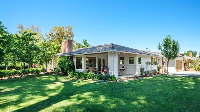3868 N Van Ness Boulevard, Fresno, CA 93704