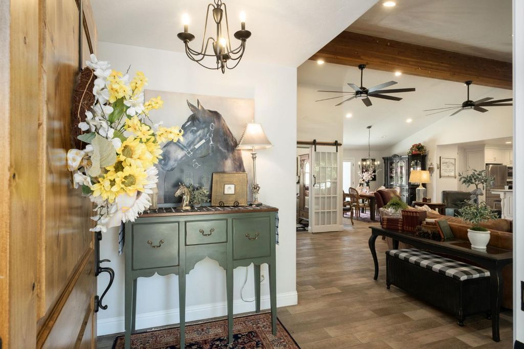 Image 9 of property listing at 3868 N Van Ness Boulevard, Fresno, CA 93704