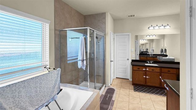 3822 Dry Creek Drive, Missouri City, TX 77459