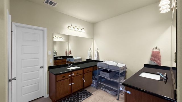 3822 Dry Creek Drive, Missouri City, TX 77459