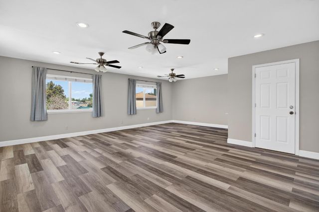 166 Norman Ct, Tracy, CA 95376