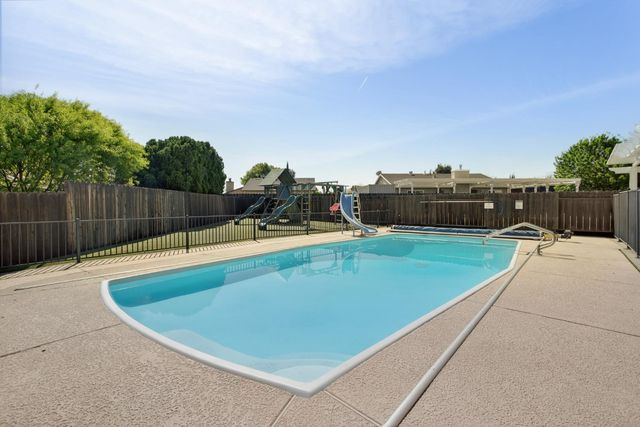 166 Norman Ct, Tracy, CA 95376