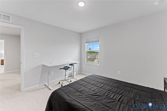 30 Horse Path Dr, Charlottesville, VA 22902