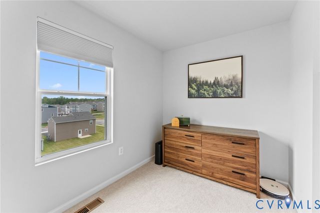 30 Horse Path Dr, Charlottesville, VA 22902
