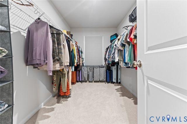 30 Horse Path Dr, Charlottesville, VA 22902