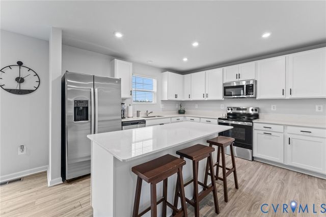 30 Horse Path Dr, Charlottesville, VA 22902