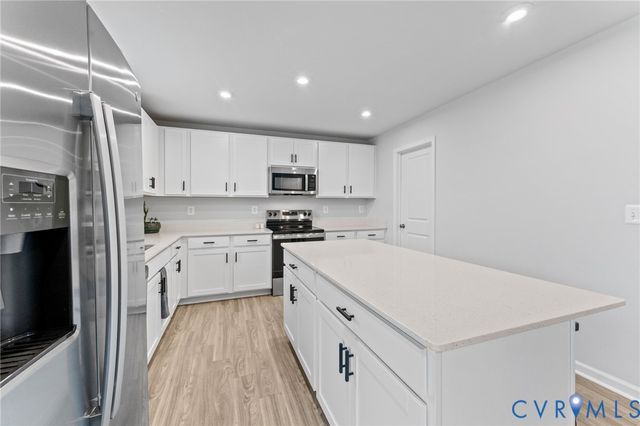30 Horse Path Dr, Charlottesville, VA 22902