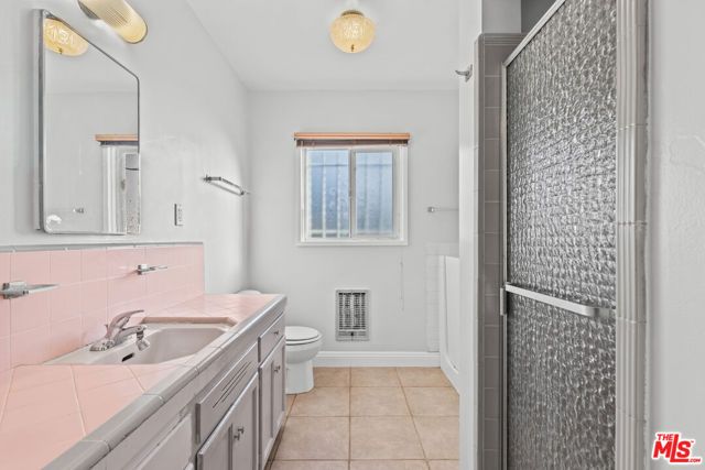 5733 Colfax Avenue, North Hollywood (los Angeles), CA 91601