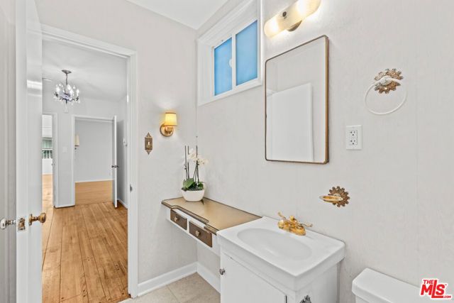 5733 Colfax Avenue, North Hollywood (los Angeles), CA 91601