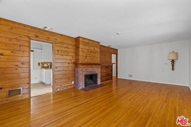 5733 Colfax Avenue, North Hollywood (los Angeles), CA 91601