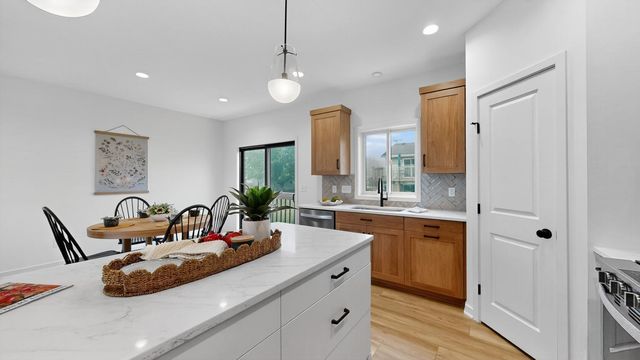 6119 Cody Lane NW, Rochester, MN 55901