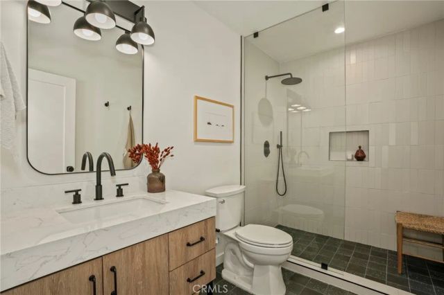 3715 Hillcrest Drive, Los Angeles, CA 90016