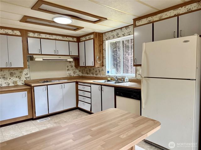 97 Dempsey Creek Lane, Aberdeen, WA 98520